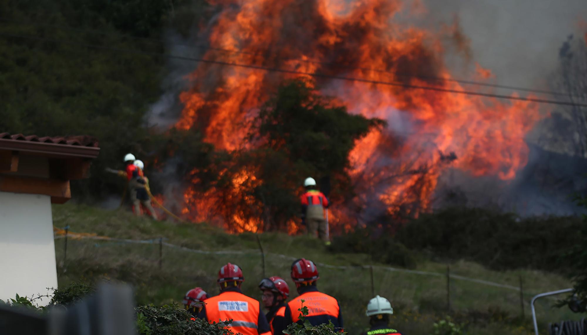 Incendio Oviedo El Naranco - 8